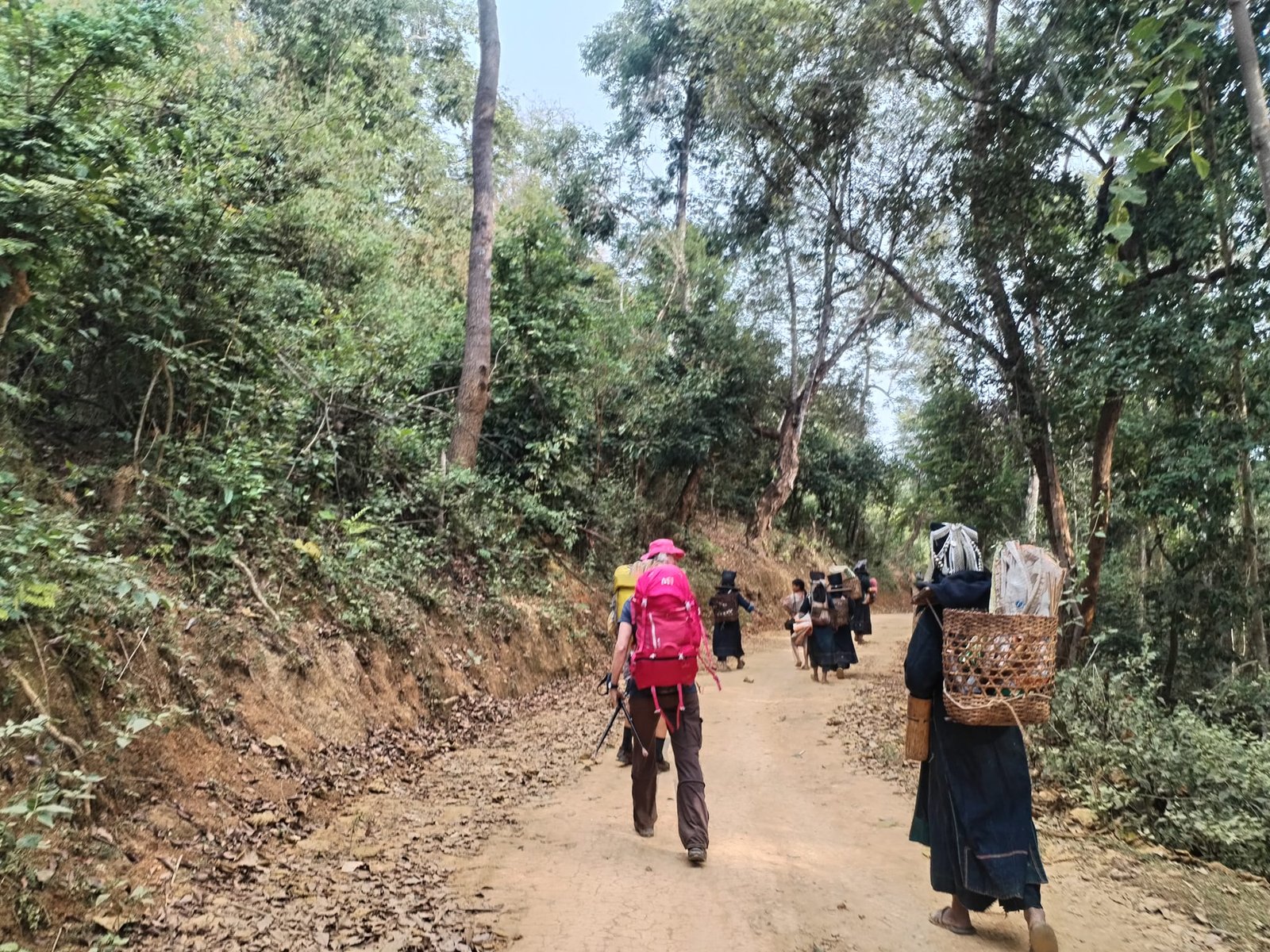 7 Days Trekking from Golden Triangle through Unique Ethnic Diversity